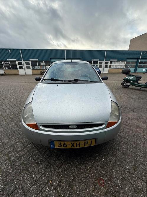 Ford Ka 1.3 I 44KW 2007 Grijs, Auto's, Ford, Hatchback, Benzine, Zilver of Grijs, D, Ka, Nieuw, Ophalen