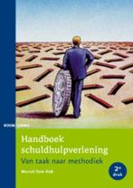Handboek Schuldhulpverlening druk 2 9789059316416, Zo goed als nieuw