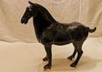 sculptuur, Cheval en céramique émaillée noire – Style Tang –