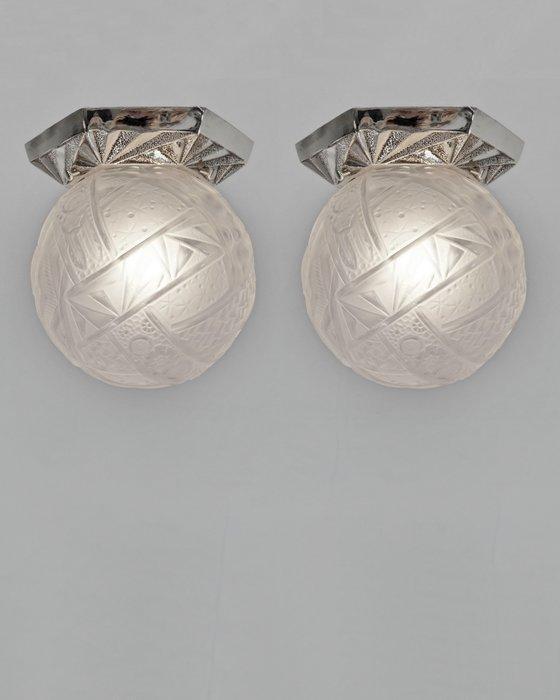 Muller Frères - Muller frères - a pair of French art deco, Antiek en Kunst, Antiek | Meubels | Stoelen en Banken