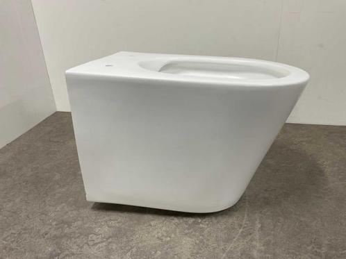 Veiling - QeramiQ hangtoilet diepspoel wit, Doe-het-zelf en Verbouw, Sanitair