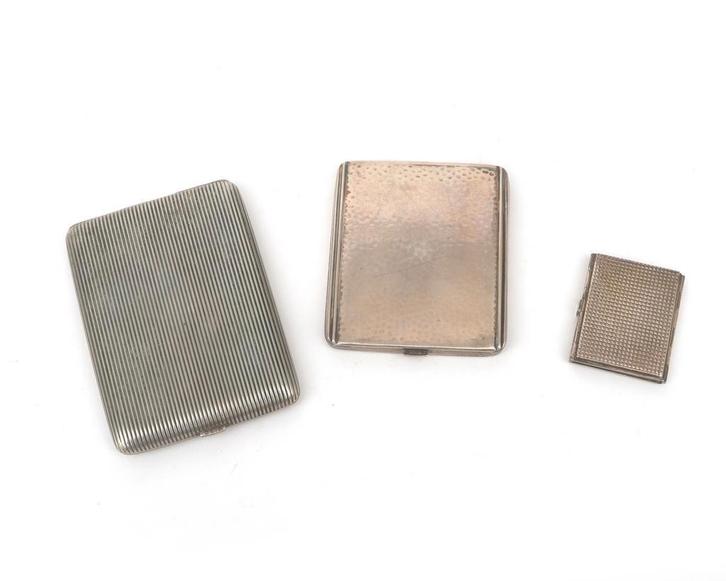 1e en 2e gehalte zilveren sigarettendozen en fotolijst, Antiek en Kunst, Antiek | Goud en Zilver