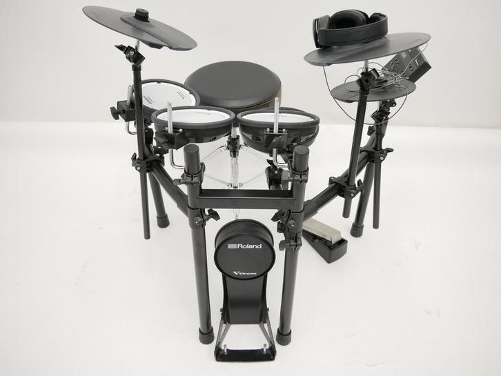 Roland TD-07KV V-drum Incl. Roland kruk en koptelefoon, Muziek en Instrumenten, Drumstellen en Slagwerk, Zo goed als nieuw, Roland