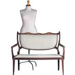 Bijzonder elegant bankje in Hepplewhite ca 1880 incl bekledi, Antiek en Kunst, Ophalen of Verzenden