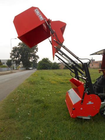 Muratori hoogkiep klepelmaaier met opvangbak en verticuteer! beschikbaar voor biedingen