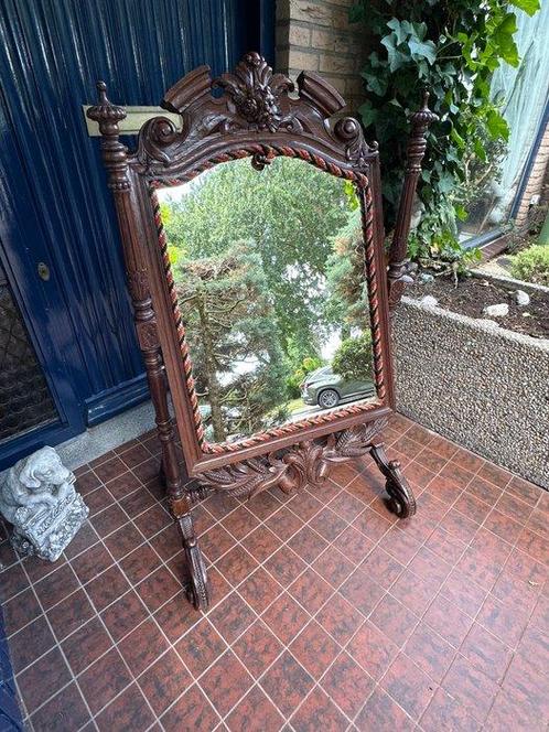 Spiegel - Glas, Hout - mooi gebeeldhouwd en staand, Antiek en Kunst, Antiek | Overige Antiek