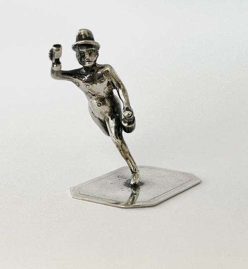 Miniatuur figuur - - No Reserve- Naakte rennende man - .835, Antiek en Kunst, Antiek | Goud en Zilver