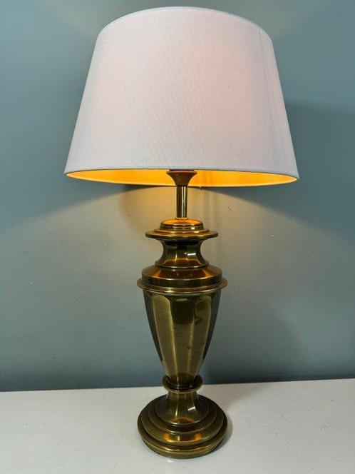 Lamp - Elegante Zware Messing Lamp met Witte Kap - Messing, Antiek en Kunst, Curiosa en Brocante