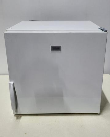 Zanussi ZRX 307W koel/vriescomb., wit, 52,5 x 58,7 x 52 cm beschikbaar voor biedingen