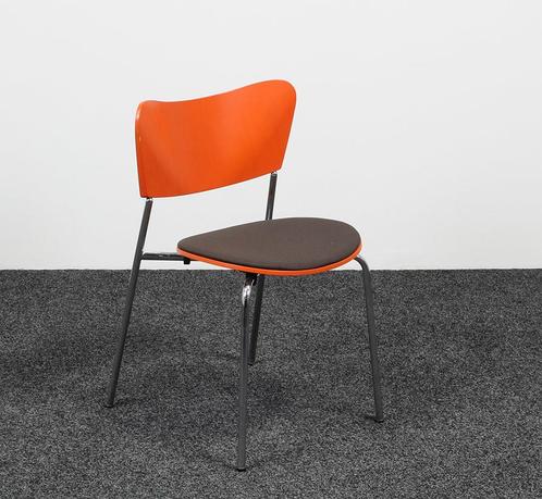 Sedus Kantinestoel Oranje/Bruin, Huis en Inrichting, Stoelen, Gebruikt, Ophalen of Verzenden