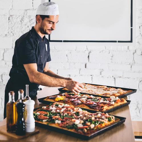 GGM Gastro | Pizzaplaat - Blauwe plaat - 600x400x30mm | 9596, Huis en Inrichting, Keuken | Keukenbenodigdheden, Nieuw, Verzenden