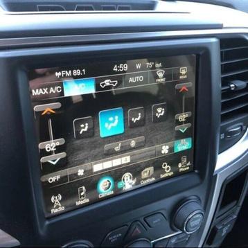 Dodge RAM 1500 touchscreen display reparatie Jeep Compass beschikbaar voor biedingen