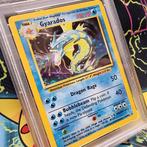 Pokémon - 1 Graded card - Gyarados 6/102 Foil, Holo - PSA 8, Nieuw
