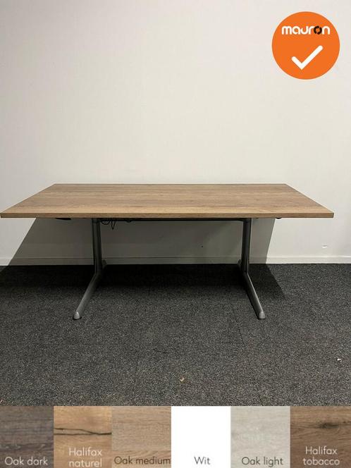 Ahrend 500 zit-sta bureau - refurbished - nieuw blad naar ke, Zakelijke goederen, Kantoor en Winkelinrichting | Kantoormeubilair en Inrichting
