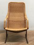 Lounge Chair: “ Dirk van Sliedrecht”.