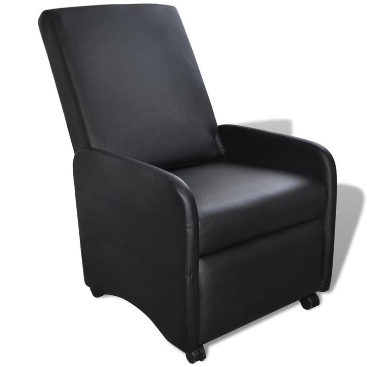 Zwarte Kunstleer Fauteuil | Tweedekansje | OP = OP, Huis en Inrichting, Fauteuils, 50 tot 75 cm, 75 tot 100 cm, Nieuw, Ophalen of Verzenden