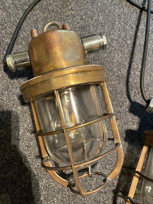 Lamp - Set (2) stuks messing hanglampen inclusief kabel &, Antiek en Kunst, Antiek | Wandborden en Tegels