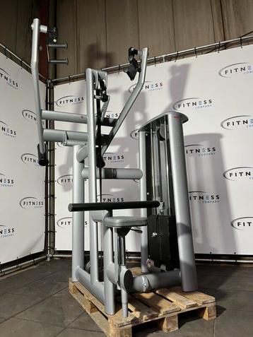 Gym80 Lat Pulldown Machine | Kracht beschikbaar voor biedingen