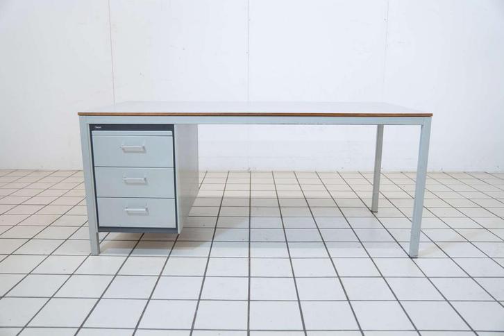 Gispen Bureau, Huis en Inrichting, Bureaus, Ophalen of Verzenden