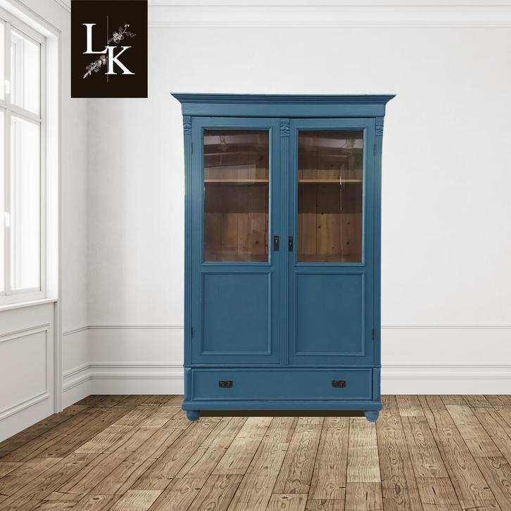 Landelijke klassieke kast, vitrinekast, tweedeurskast, Antiek en Kunst, Antiek | Meubels | Kasten