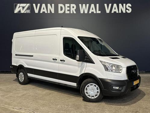 Ford Transit 2.0 TDCI 130 pk L3H2 Euro6 Airco | Camera | Nav, Auto's, Bestelauto's, Dealer onderhouden, Lease, Zwart, Handgeschakeld