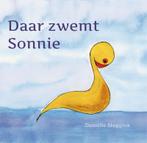 Daar zwemt Sonnie 9789085606628 Danielle Steggink, Verzenden, Gelezen, Danielle Steggink