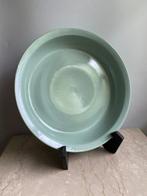 Mooie grote celadon kom / salontafel - Porselein - Miyanaga, Antiek en Kunst