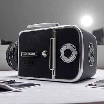 Hasselblad 500 C + Carl Zeiss Planar 80mm 2.8 Lens 120 / beschikbaar voor biedingen