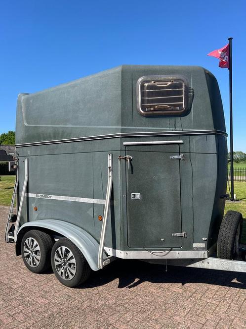 Leuke polyester Blomert 2-paards trailer!, Dieren en Toebehoren, Paarden en Pony's | Trailers en Aanhangwagens, 2-paards trailer
