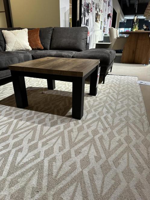 Karpet Bellanio **SHOWROOMMODEL**, Huis en Inrichting, Stoffering | Tapijten en Kleden, Bruin, Nieuw