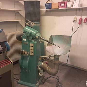 Trechter freesmachine met afzuiging Ottobock, LNR beschikbaar voor biedingen