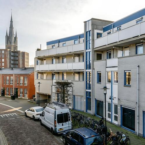 Maisonnette appartement met balkon, eigen parkeerp..., Huizen en Kamers, Huizen te huur, Direct bij eigenaar, Appartement