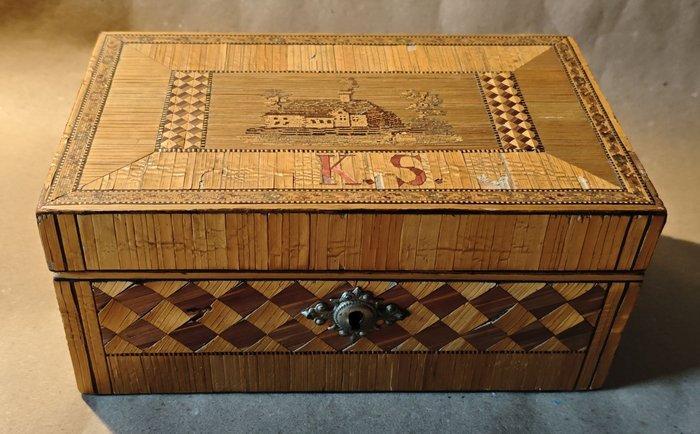 Strohmosaik-Fabrik Friedrich Ebert, Ansbach - Kist - Hout,, Antiek en Kunst, Antiek | Overige Antiek