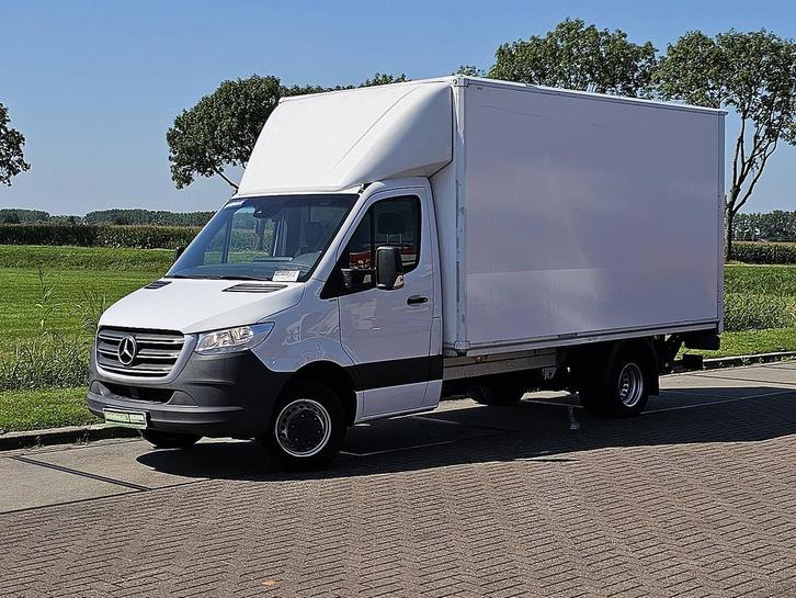 Zakelijke Lease |  Mercedes-Benz Sprinter 516 CDI Bakwagen L, Auto's, Bestelauto's, Onderhoudsboekje, Lease, Zwart, Automaat, Wit