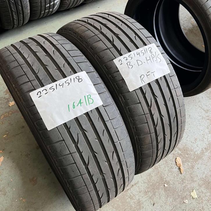 2 x Bridgestone Dueler HP Sport 225-45-18 RFT Zomerbanden..., Auto-onderdelen, Banden en Velgen, 18 inch, Zomerbanden, 225 mm