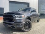 Dodge Ram 1500 5.7 V8 4x4 Quad Cab 64 Sport, Auto's, Dodge, Nieuw, Zilver of Grijs, Lease, Financial lease