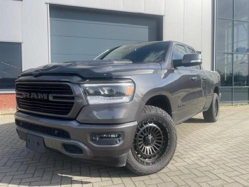 Dodge Ram 1500 5.7 V8 4x4 Quad Cab 64 Sport, Auto's, Dodge, Zilver of Grijs, Financial lease, Lease, Ophalen of Verzenden