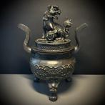 CHINESE DING TYPE BRONZEN STATIEF WIEKERBAK / GEURBRANDER /