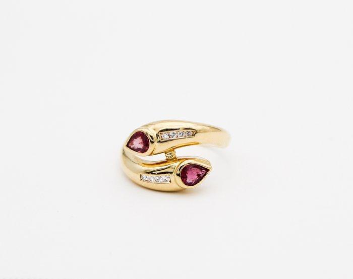 Ring - 18 karaat Geel goud Robijn - Diamant, Sieraden, Tassen en Uiterlijk, Ringen