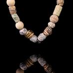 Oud-Romeins Ketting met glazen en stenen kralen (Zonder, Antiek en Kunst