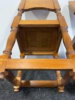 Stoel (2) - Hout - Zweedse stoelen
