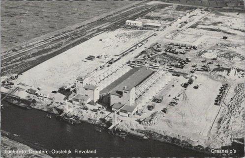 DRONTEN - Luchtfoto Dronten, Oostelijk Flevoland, Verzamelen, Ansichtkaarten | Nederland, Verzenden