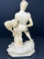 Santini - Beeld, Guerriero con donna e leone - 45 cm - Hars