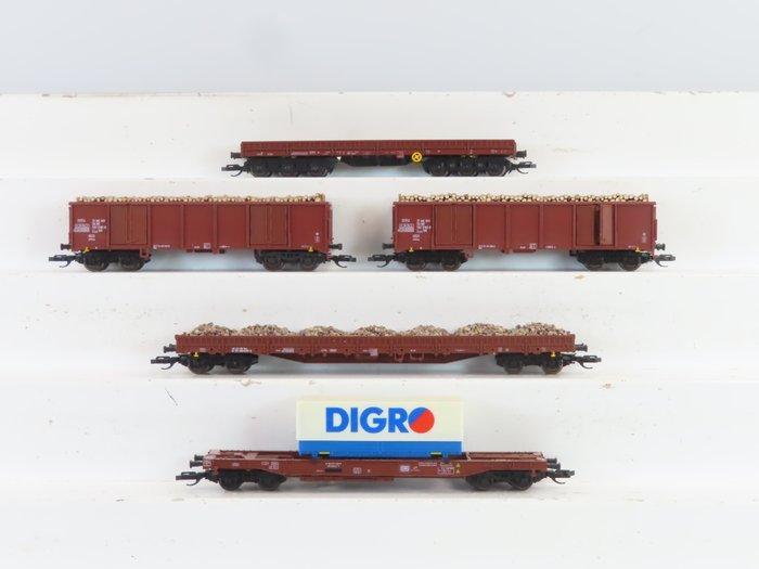 o.a. Tillig, Berliner TT Bahnen TT - o.a. 15220/15511 -, Hobby en Vrije tijd, Modeltreinen | H0