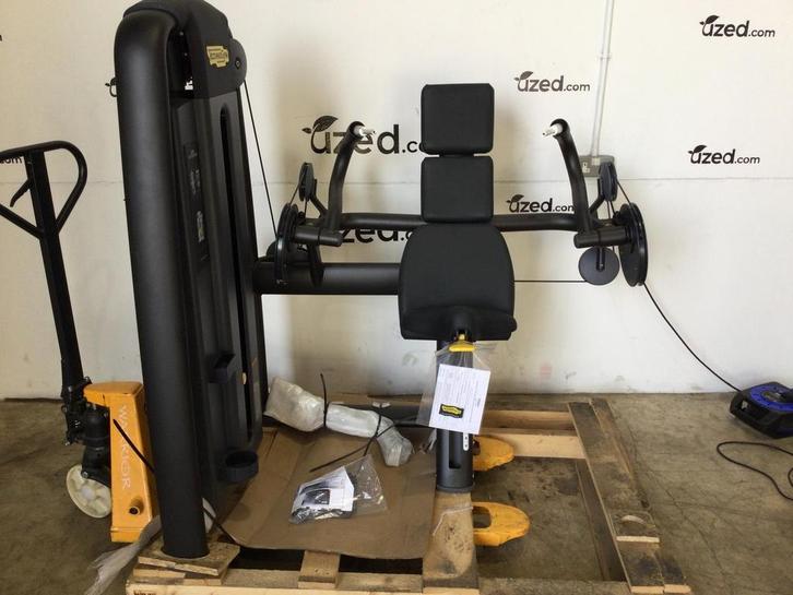 Technogym Selection 900 Arm Extension Unity, Sport en Fitness, Fitnessapparatuur, Nieuw