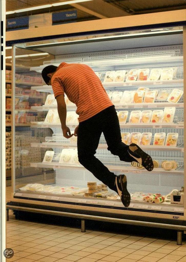 Tilt 9789044516890, Boeken, Kunst en Cultuur | Fotografie en Design, Gelezen, Verzenden