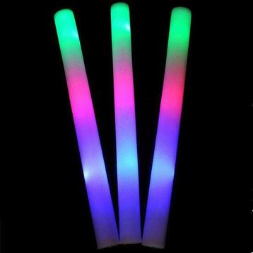 1pc LED Colorful Juichende Glow Flashing Foam Stick voor ...
