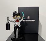 Van Apple - Pop The Champagne