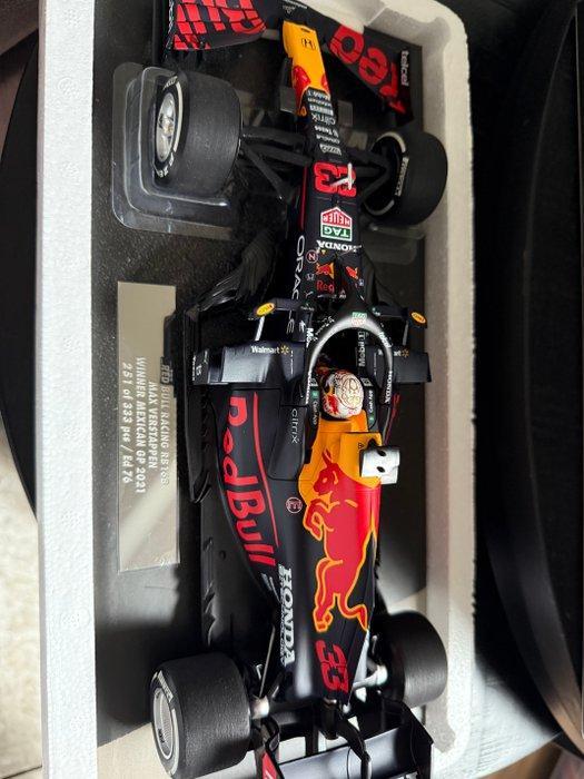 Minichamps 1:18 - Model raceauto - Red Bull Racing RB16B, Hobby en Vrije tijd, Modelauto's | 1:5 tot 1:12