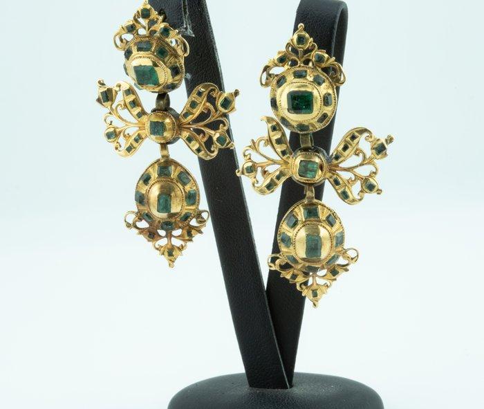 Oorbellen - 18 karaat Geel goud Smaragd, Sieraden, Tassen en Uiterlijk, Oorbellen